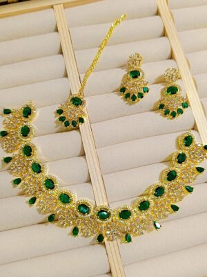WhatsApp Image 2025-09-20 at 18.18.30_3946edfe Elegant Gold-Plated Pink Stone Necklace Set with Earrings & Pendant